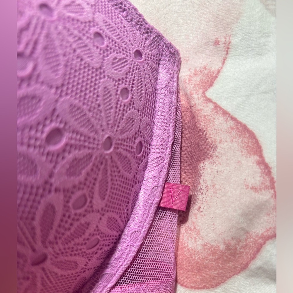 Victoria Secret Lace Floral Push Up Sexy Front Closure Pink Purple Bra Size 36D - Picture 5 of 10